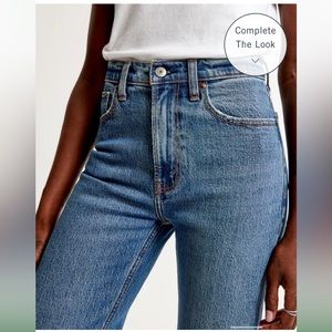 Abercrombie & Fitch High Rise 90s Relaxed Jean